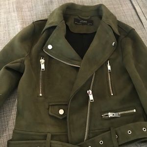 Zara suede jacket, like new, xs